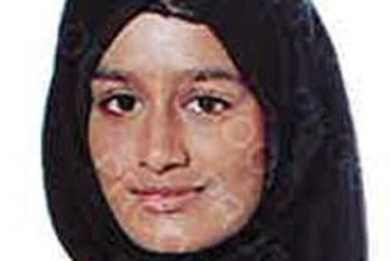 Британската ученичка, която пристана на ИДИЛ, роди момченце