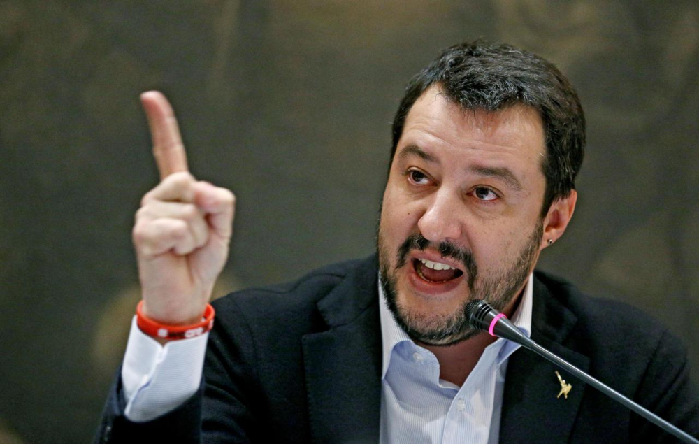 Вицепремиерът на Италия нарече Мадуро "престъпник"