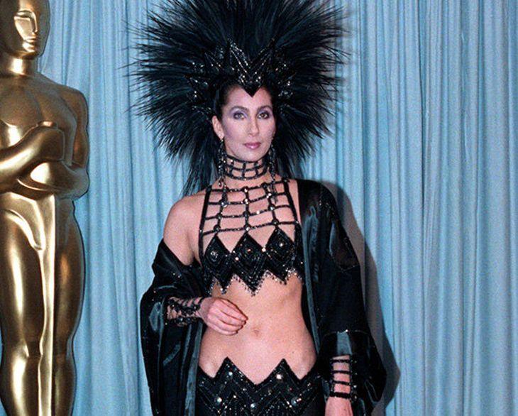 Голотия, пошли деколтета и скандално много плът - това са най-шокиращите рокли по време на "Оскарите" през годините (СНИМКИ)