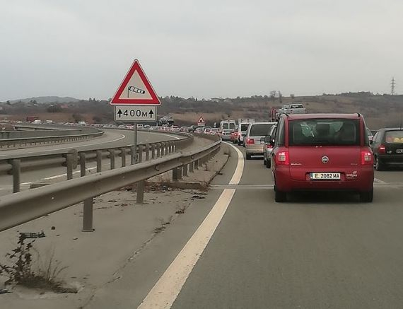 Катастрофа затапи жестоко магистрала „Люлин“