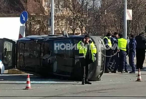 Жестока катастрофа на "Ботевградско шосе" в София, движението е блокирано! (СНИМКИ)