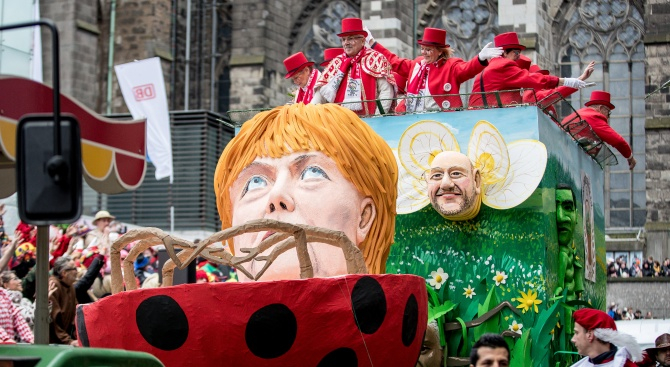 Ето с кого се кодошат най-много на карнавала в Германия (СНИМКИ)