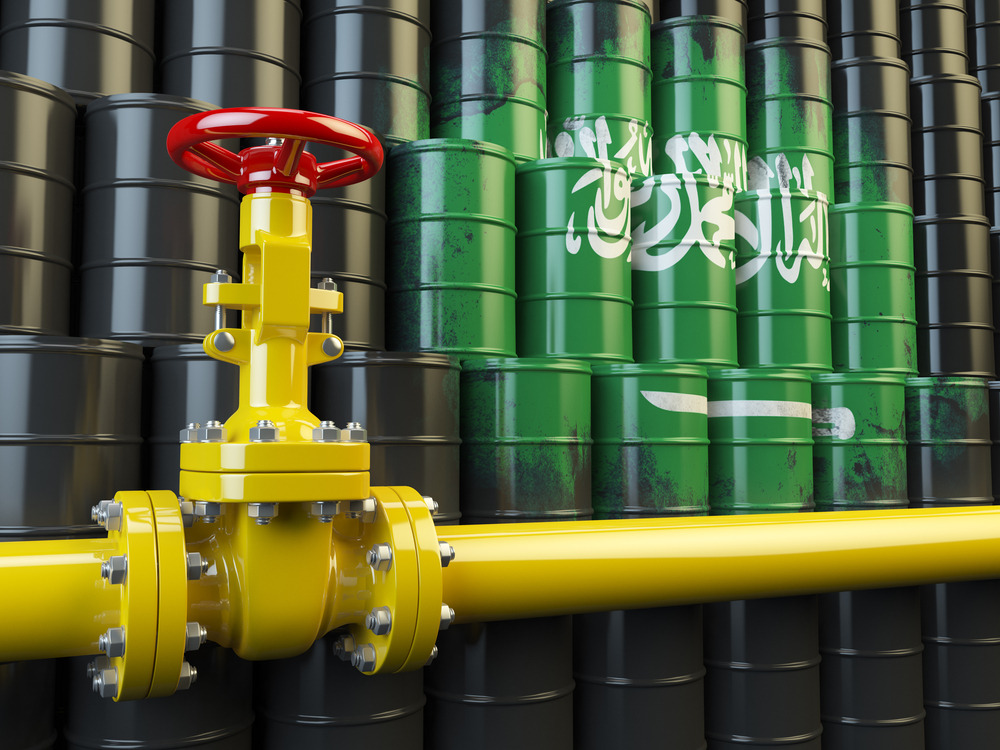 Петролът поскъпва след важно съобщение на Саудитска Арабия