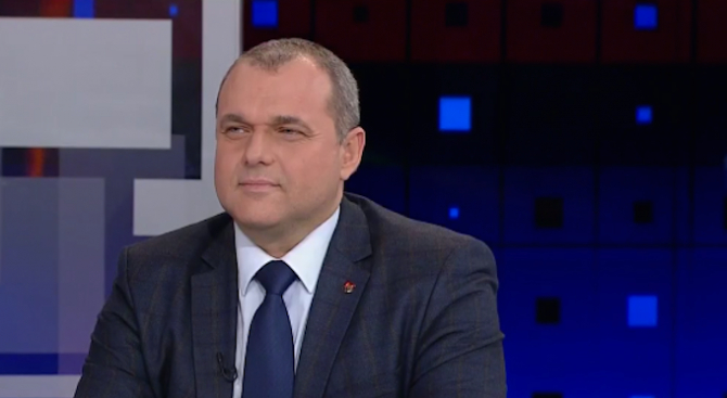 Искрен Веселинов: Нинова прави всичко възможно да няма стабилност в парламента