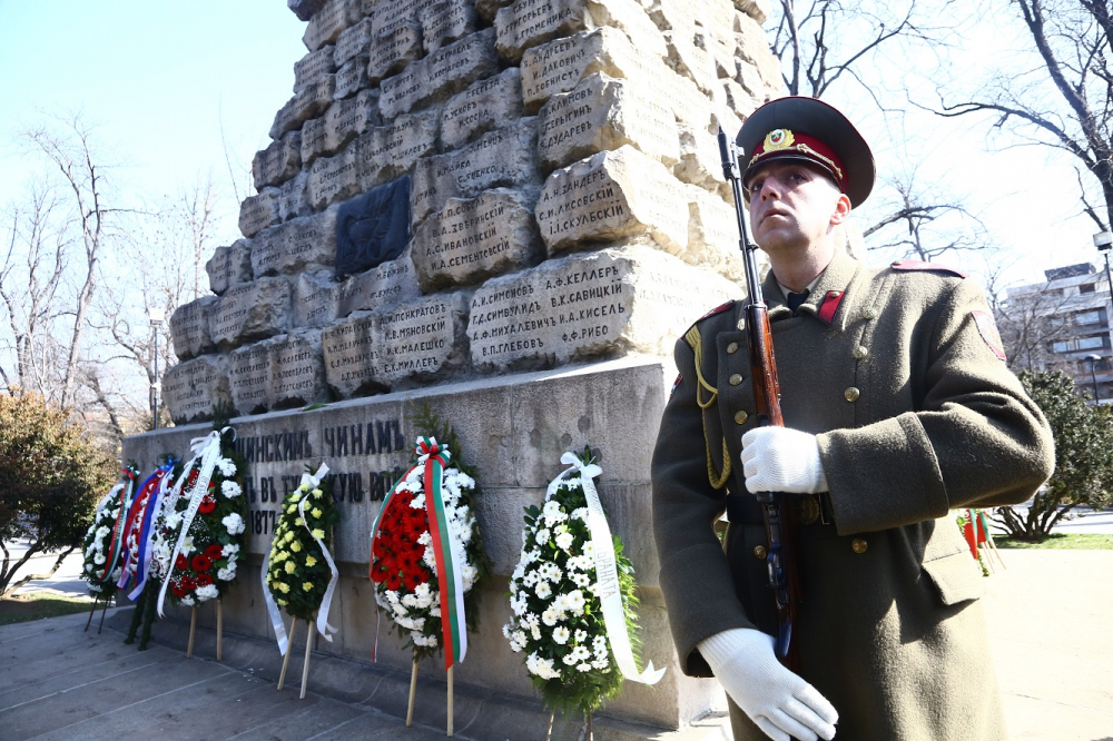 Памет: Почетохме паметта на медиците, загинали в Руско-турската освободителна война (СНИМКИ)