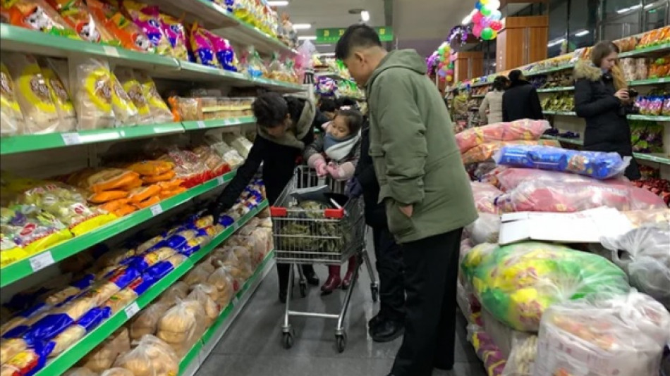 Турист направи тайни СНИМКИ в единствения супермаркет в Пхенян и показа невероятни неща
