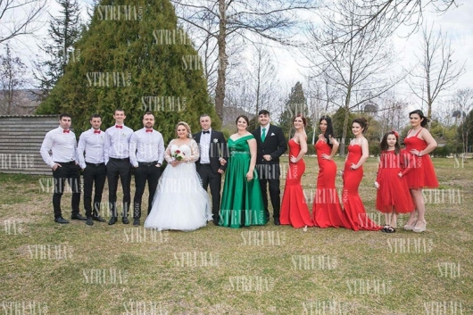 Една сватба в Петрич на 3 март събра очите на цяла България (СНИМКИ/ВИДЕО)