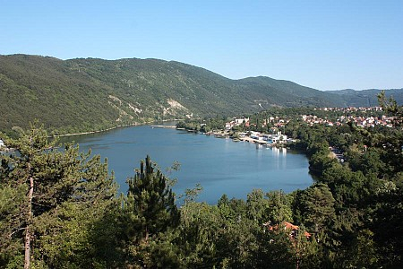 Зловещо: Труп на жена изплува от Панчаревското езеро
