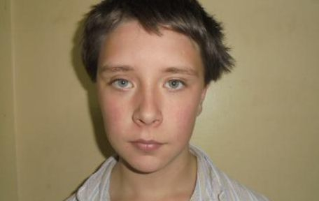 13-годишният Асен не се е прибирал от седмица у дома, родителите му го търсят под дърво и камък (СНИМКА)