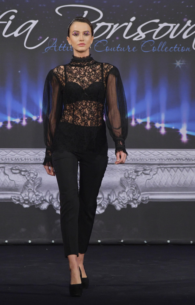 София Борисова представи новата си колекция висша мода 2020: „Attitude“ (СНИМКИ)