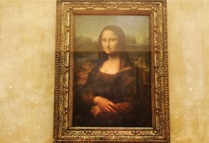 Пълен шок! Мъж в инвалидна количка отиде да види "Мона Лиза" и стана страшно ВИДЕО