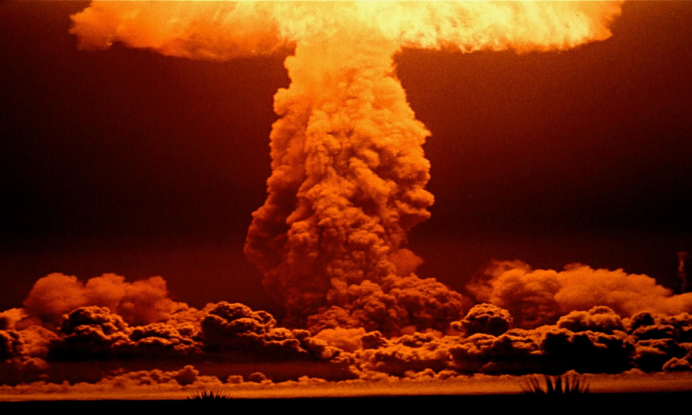 Страшна ядрена война унищожила всичко преди 4000 години 