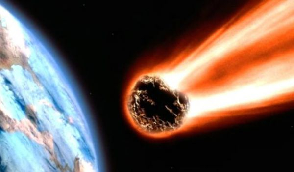 NASA предупреждава: Опасен астероид се приближава с бясна скорост към Земята (ВИДЕО)