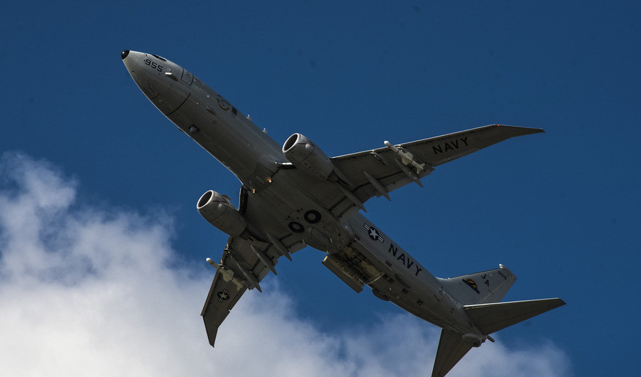Американски военен самолет бе засечен близо до руските бази в Сирия