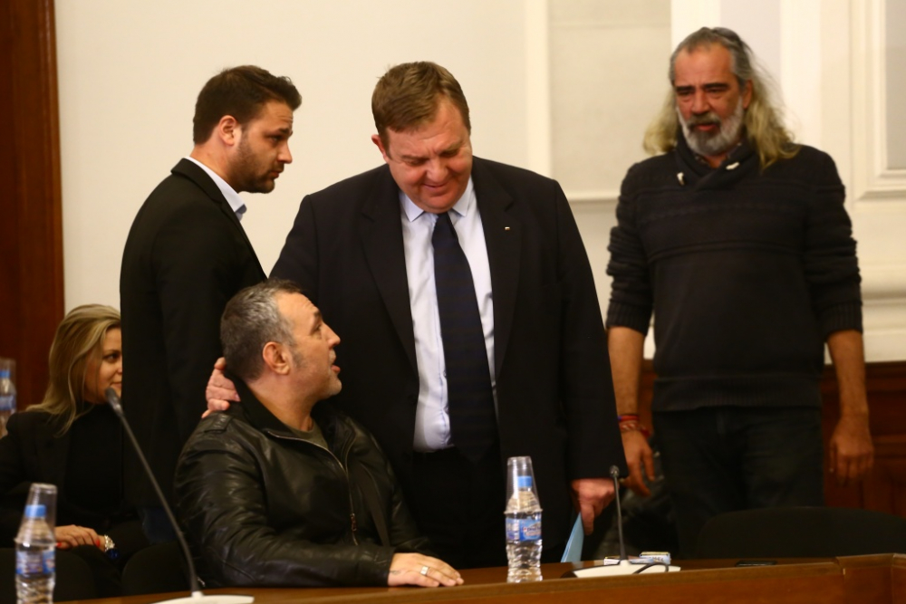 Голям страх тресе Слабаков преди заминаването му в европарламента