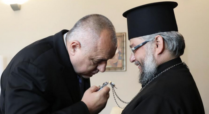 Бойко Борисов се срещна със старозагорския митрополит Киприан