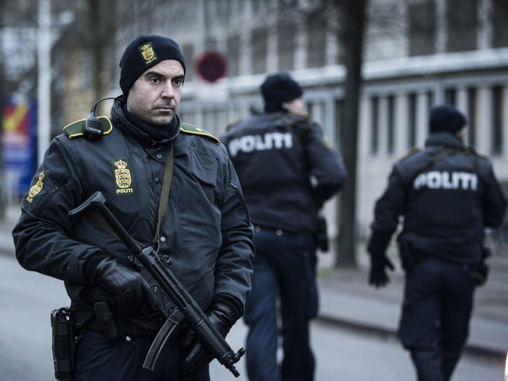 В Дания задържаха 14 човека във връзка със стрелбата в Хьорсхолм