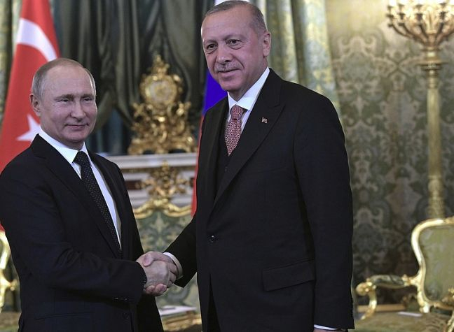 Путин: Договорът за доставка на С-400 в Турция е приоритет за Москва и Анкара