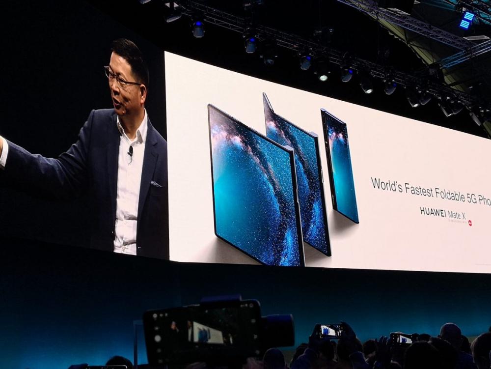 Сензационни новини за Huawei и 5G