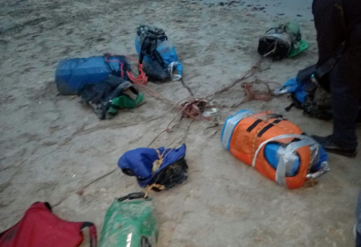 Хеликоптери и водолази търсят още кокаин край Шабла