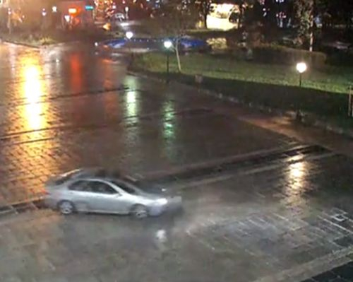 14-годишен шофьор спретна невиждан екшън посред нощ в Русе (ВИДЕО)