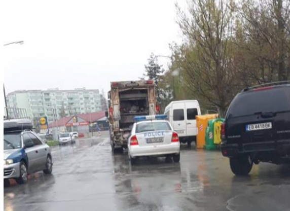 Слух: Голяма тумба цигани пътува към Габрово, ще става страшно (СНИМКИ)