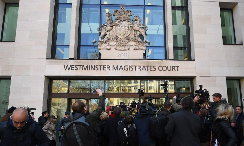Първи новини за Асанж след съда в Лондон (СНИМКИ/ВИДЕО)