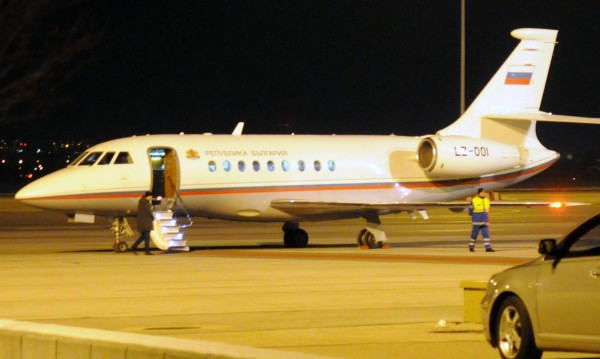 Авиоексперт с шокираща версия за повредата на правителствения "Фалкон"