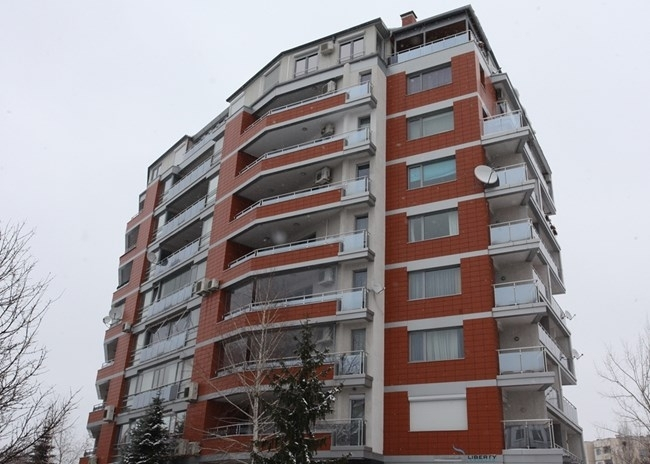 И Ценко Чоков се е уредил с евтин апартамент в София (СНИМКА)