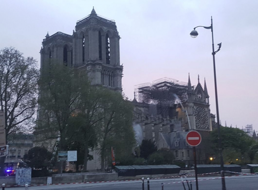 Най-сетне добри новини след огнения кошмар в Париж