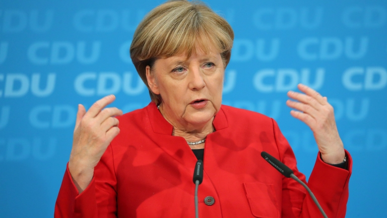 Меркел ще иска специален статут за Северно Косово