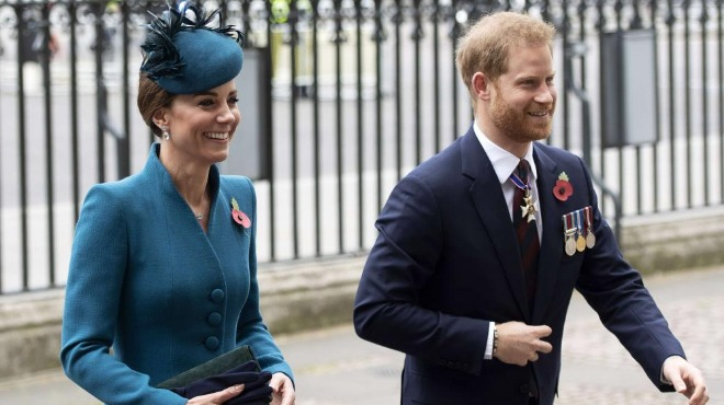Принц Хари и херцогиня Кейт с първа официална проява без половинките си (СНИМКИ)