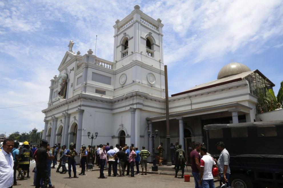 Пуснаха кадри с двама от предполагаемите атентатори в Шри Ланка (ВИДЕО)