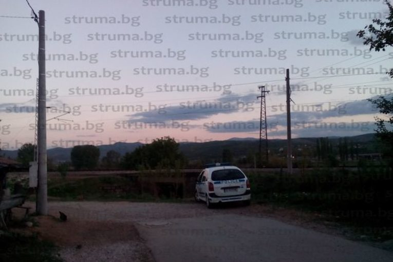 Екшън и мистерия с крадена кола в Благоевградско (СНИМКИ)