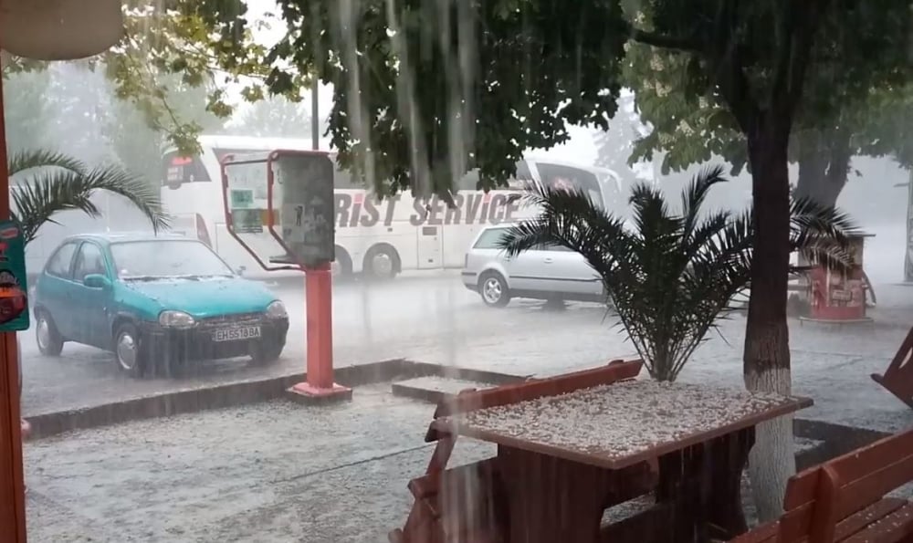 Потресаващи СНИМКИ и ВИДЕО от стихията, помляла Северна България