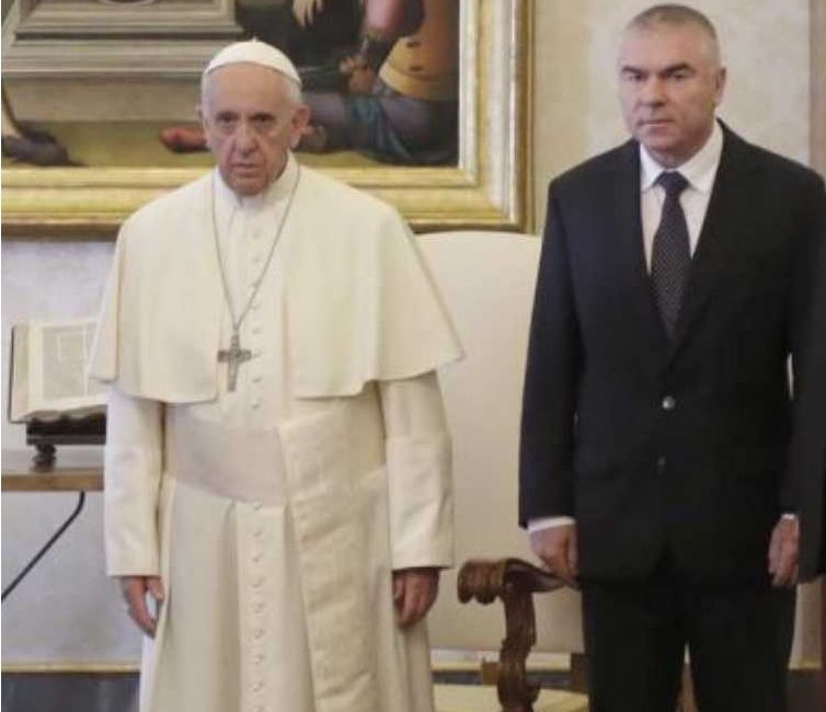 Веселин Марешки: Посещението на папа Франциск е шанс да популяризираме духовното си наследство пред света