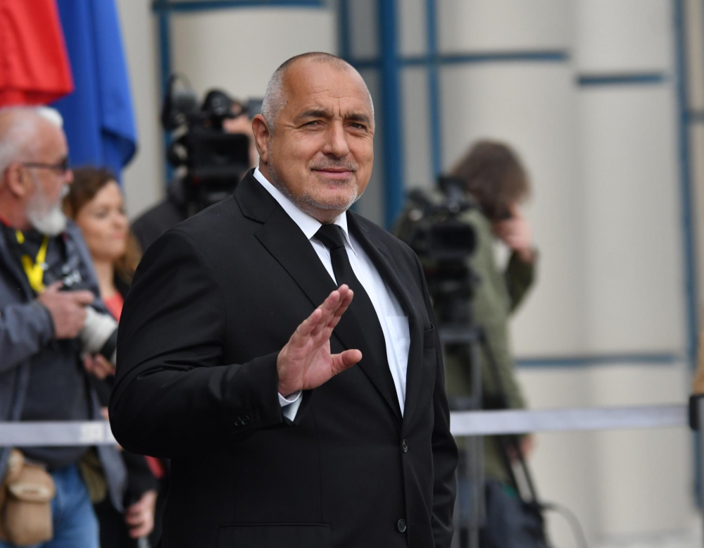 Борисов стяга куфарите за инфарктна среща в Брюксел 