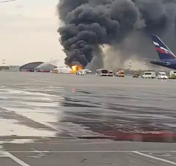 Първи версии за самолетната трагедия в Москва (ВИДЕО)