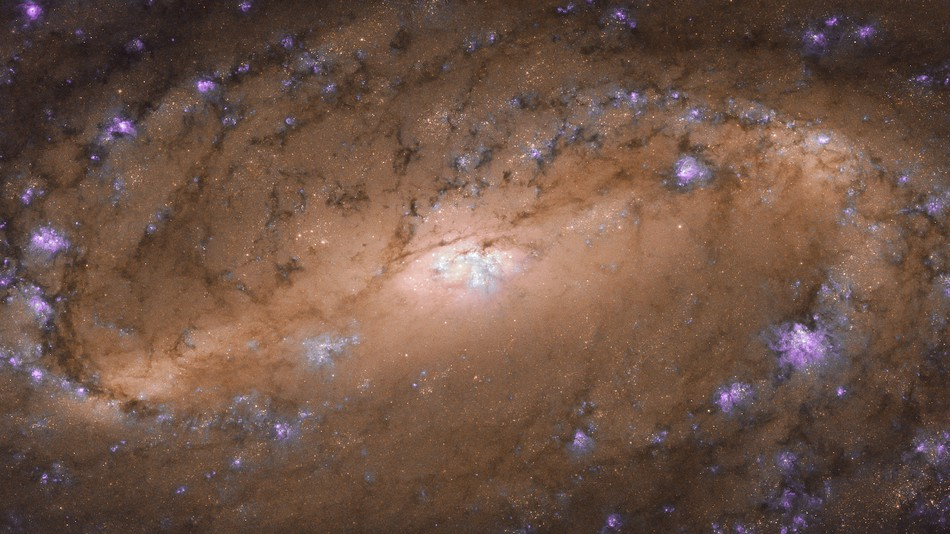 Телескопът Хъбъл засне невиждана досега спираловидна галактика