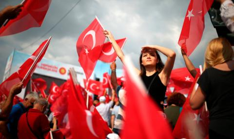 Обрат в изборите за кмет в Истанбул