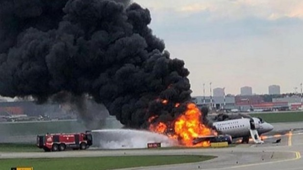 Ужасяващо ВИДЕО показва как е започнал кошмарът в самолета-ковчег на "Шереметиево"