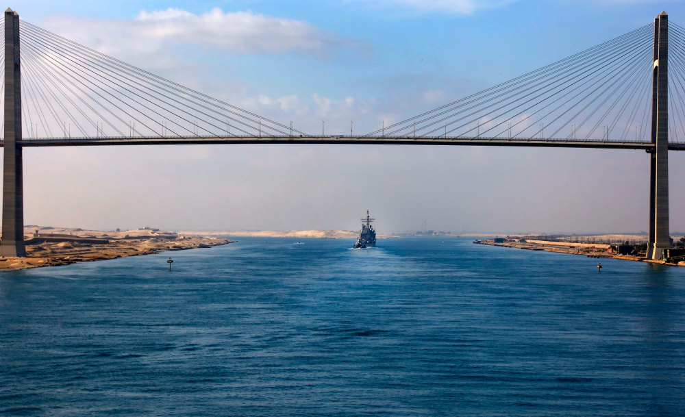 Става напечено! САЩ прати бойни кораби и ракети „Пейтриът“ в Персийския залив (СНИМКИ)