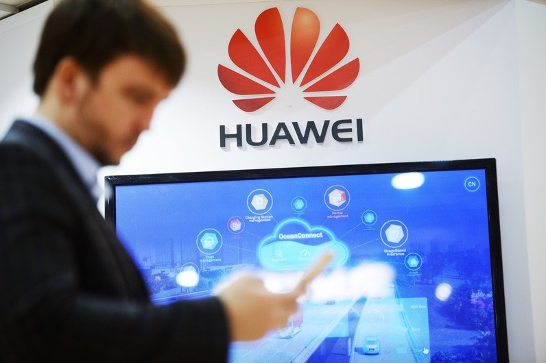 САЩ позволиха на Huawei временна и частична дейност в страната