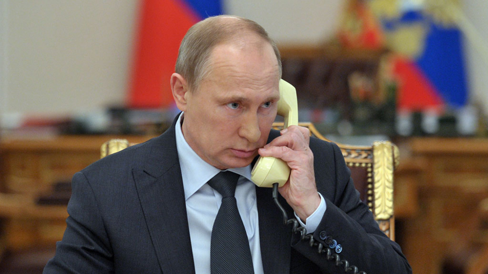 Путин проведе телефонен разговор с Меркел и Макрон