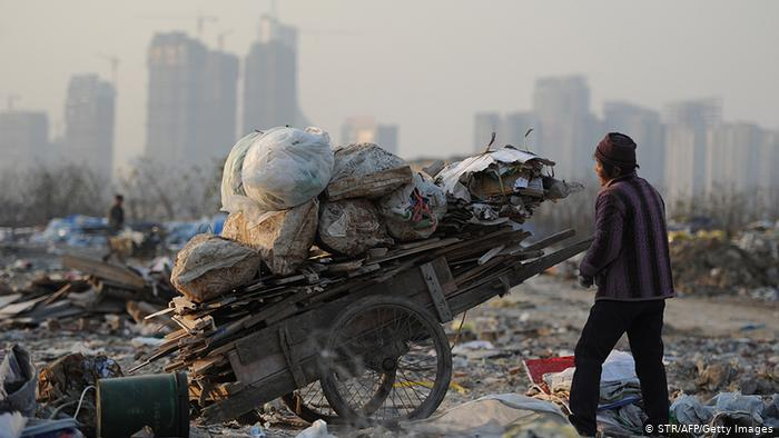 Бедното население в Китай продължава да намалява