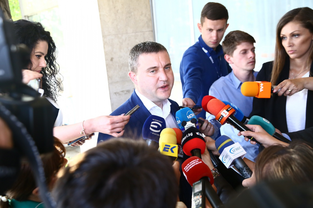 Горанов: Не трябва да обезглавяваме НАП