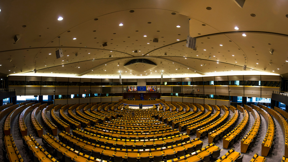 Последни данни: ЕНП дръпва на социалистите в Европарламента (ГРАФИКА)