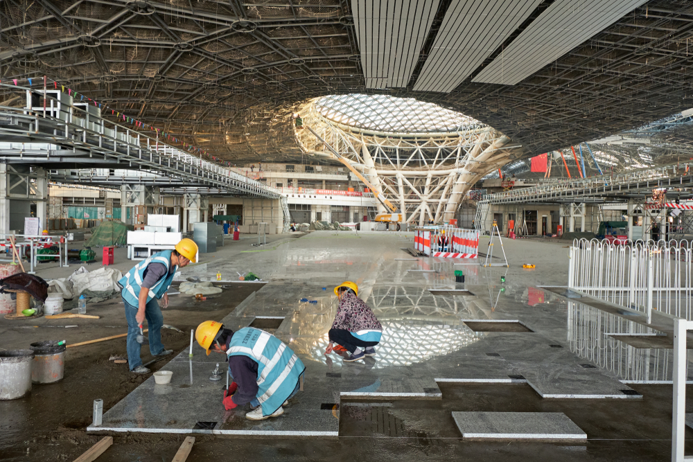 Защо тази държава строи стотици нови летища, и то за рекордно кратко време?