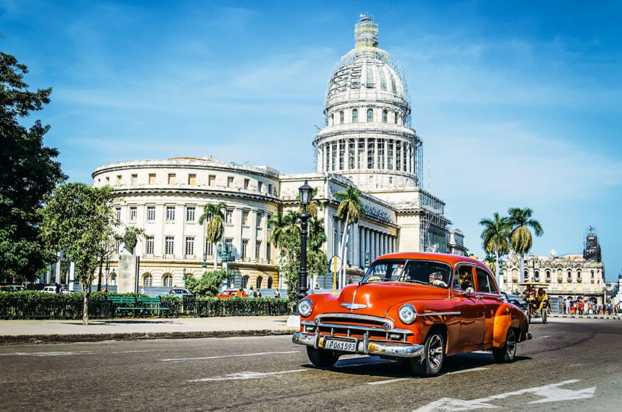 Вашингтон наложи ограничения на американските туристи за посещение на Куба