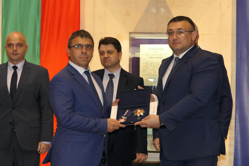 Ченге №1 на Пловдив с голямо отличие за висок професионализъм
